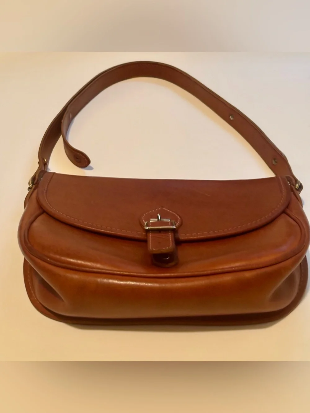 Chapmen Full-Grain Tanned Leather Saddle Bag Tan | NMS 10L